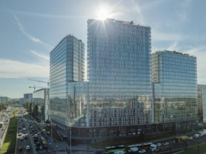 Wola Tower Residence - 2-Room Apartment and Free Parking